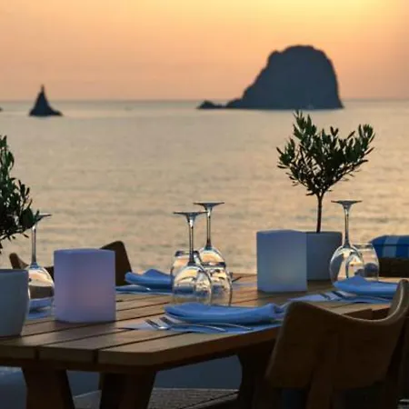 Melian Boutique & 4* Pollonia