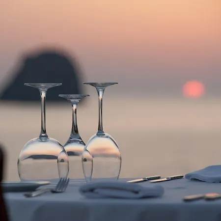 Melian Boutique & 4* Pollonia