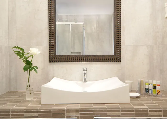 Melian Boutique & 4*